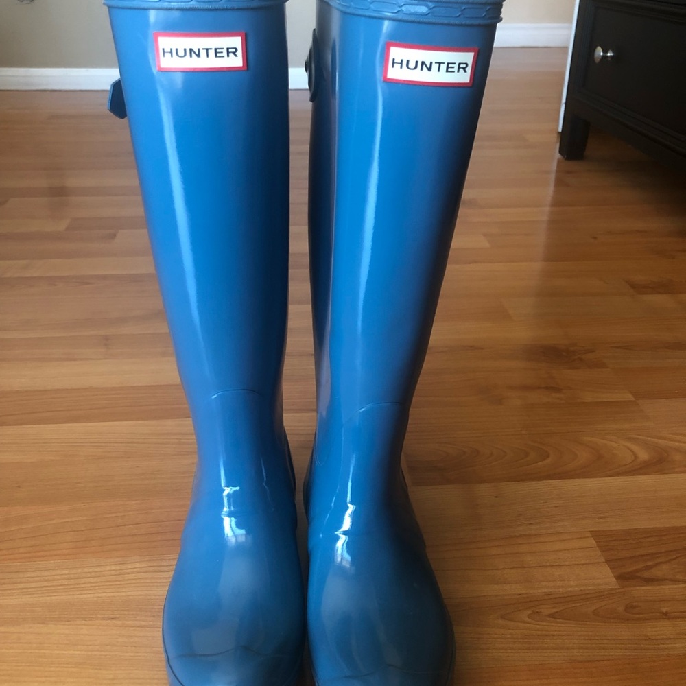 Hunter Rain Boots Dusty blue  size 6